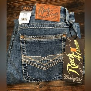 Wrangler “Rock 47 Denim” Slim Boot Jeans for Men (30x30)